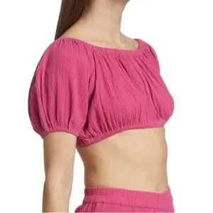 suzie kondi | Tops | Nwt Suzie Kondi The Sousanna Cropped Puff 
